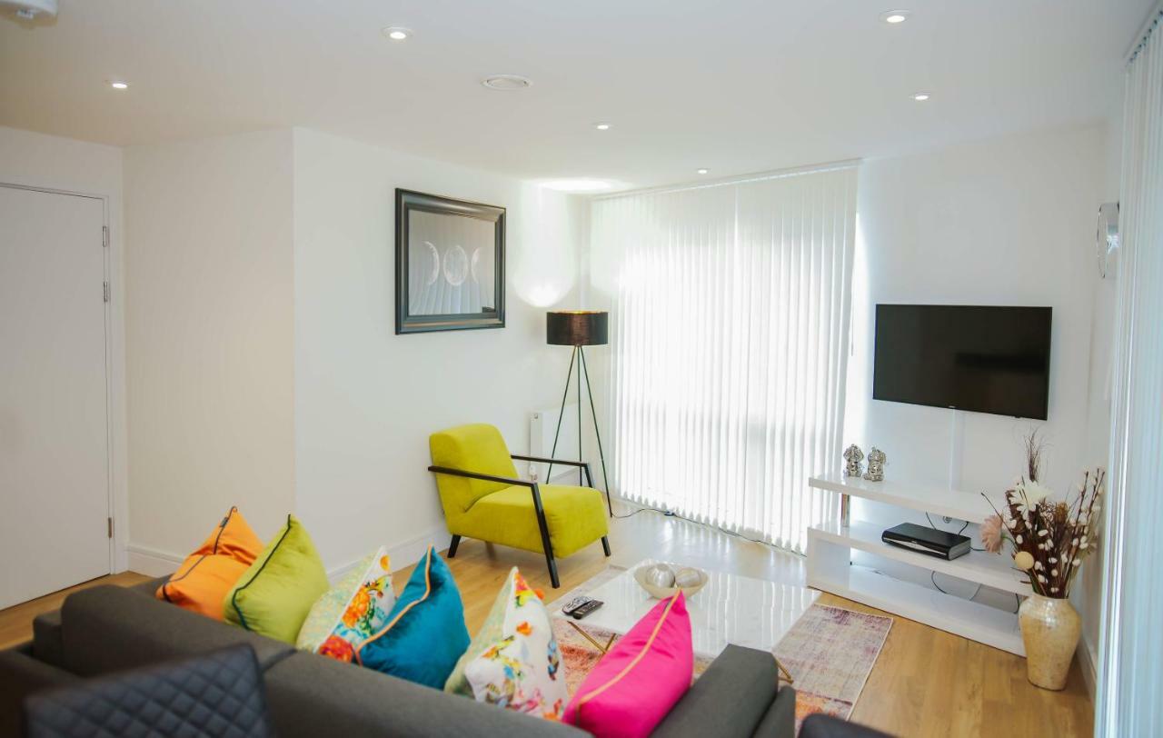 Executive 2 Bed Apartment Londen Buitenkant foto